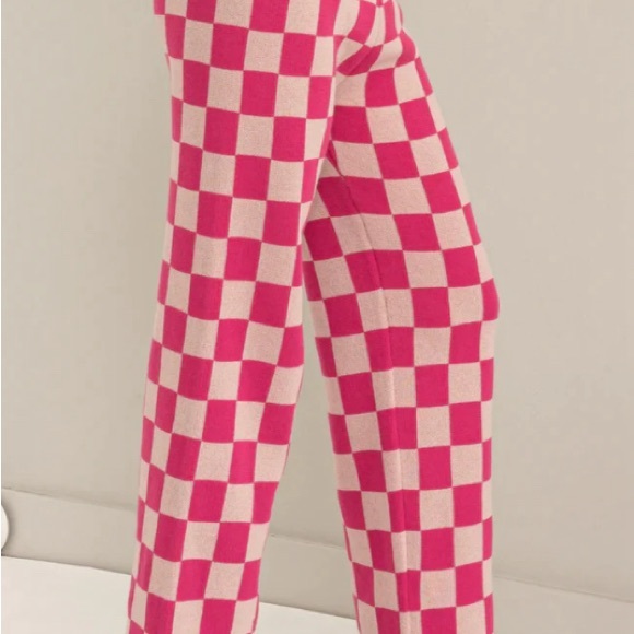 Double Zero-  NWOT Pink Checkered Knit pants - Picture 3 of 4